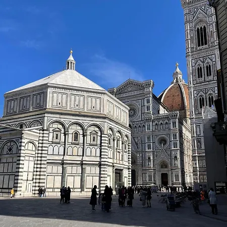 Casa Le Rondini Toscana Bed & Breakfast 3*