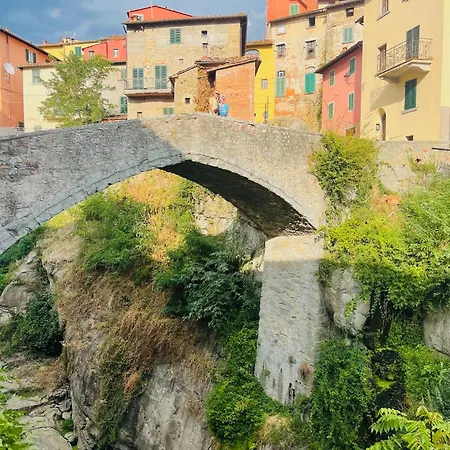 Casa Le Rondini Toscana Bed & Breakfast